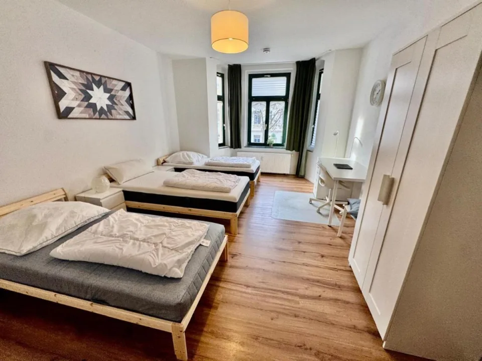 Große Wohnung für Gruppen, zentral gelegen