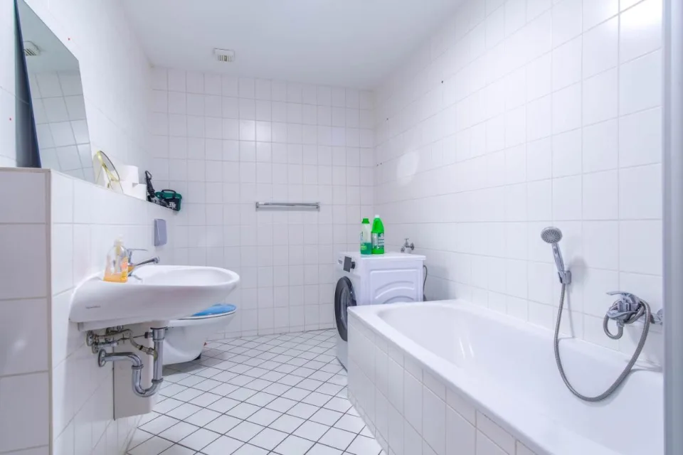 ideal für Familien und Monteure, Zentral, gemütlich, mit Fernseher